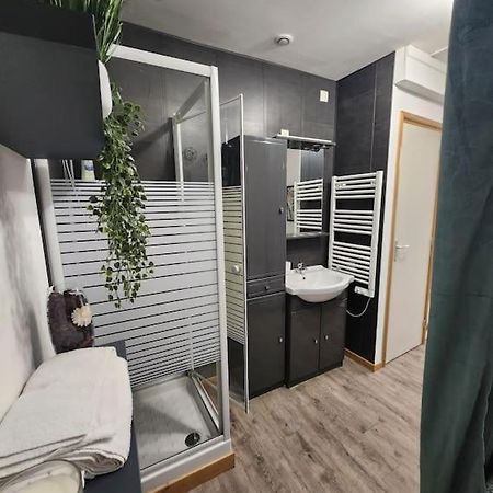 La Petite Loge De L'Ile Apartment Nantes Exterior photo